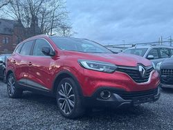 Rot Gebraucht 2017 Renault Kadjar Bose Edition SUV | 12.300 € (Fairer Preis)
