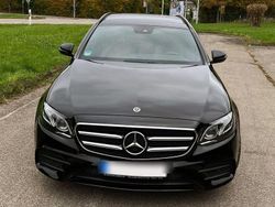 Schwarz Gebraucht 2018 Mercedes E400 AMG line Kombi | 34.500 € (Fairer Preis)
