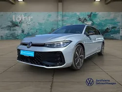 Oyster silver metallic Gebraucht 2024 VW Passat R-line Kombi | 41.990 € (Guter Preis)