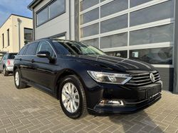 Schwarz Gebraucht 2015 VW Passat Limousine | 11.790 € (Guter Preis)