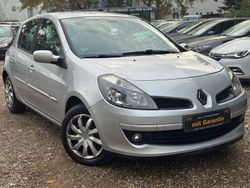 Silber Gebraucht 2006 Renault Clio II Limousine | 2.590 € (Superpreis)