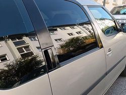 Beige Gebraucht 2006 Skoda Roomster Van / Kleinbus | 2.500 €