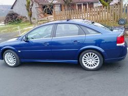 Blau Gebraucht 2004 Opel Vectra Limousine | 2.200 € (Fairer Preis)