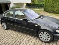 Schwarz Gebraucht 2002 BMW 325 Limousine | 1.000 € (Superpreis)