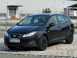 Schwarz Gebraucht 2011 Seat Ibiza ST Copa Kombi | 3.300 € (Fairer Preis)