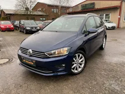 Blau Gebraucht 2015 VW Golf Sportsvan LOUNGE Van / Kleinbus | 11.990 € (Fairer Preis)