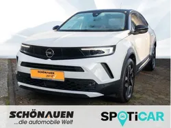 Arktis weiß / dach schwarz Gebraucht 2024 Opel Mokka Elegance SUV | 24.450 € (Fairer Preis)
