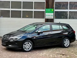 Schwarz Gebraucht 2018 Opel Astra Edition Kombi | 9.300 € (Fairer Preis)