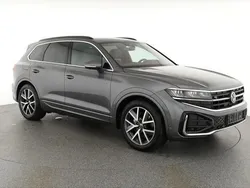 Silizium grau metallic Neu 2025 VW Touareg R-line SUV | 74.895 €