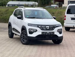 Weiß Gebraucht 2022 Dacia Spring Comfort Kleinwagen | 9.900 € (Etwas zu teuer)