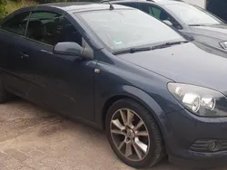 Blau Gebraucht 2006 Opel Astra Cabriolet Cabrio | 3.000 € (Superpreis)