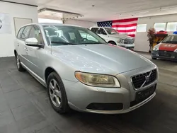 Silber Gebraucht 2009 Volvo V70 Momentum Kombi | 6.450 € (Fairer Preis)