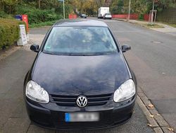 Schwarz Gebraucht 2008 VW Golf V Limousine | 3.500 € (Fairer Preis)