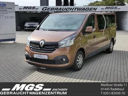 Braun Gebraucht 2016 Renault Trafic Expression Van | 16.500 € (Fairer Preis)