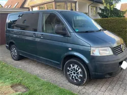 Grau Gebraucht 2009 VW T5 Van | 13.200 € (Etwas zu teuer)