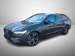 Platinum grey / metallic Gebraucht 2022 Volvo V90 Ultimate Kombi | 44.500 € (Etwas zu teuer)