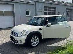 Weiß Gebraucht 2010 Mini Cooper Kleinwagen | 6.150 € (Fairer Preis)
