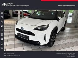 Schneeweiß Gebraucht 2023 Toyota Yaris Hybrid Connect Style | 24.990 € (Fairer Preis)