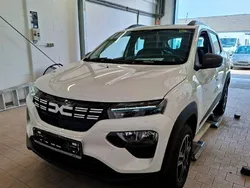 Weiß Gebraucht 2023 Dacia Spring Essentiel Kleinwagen | 14.997 € (Fairer Preis)