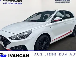 Weiß Gebraucht 2024 Hyundai i30 Trend Limousine | 26.990 € (Fairer Preis)