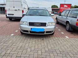 Silber Gebraucht 2004 Audi A6 Kombi | 4.500 €