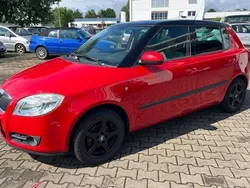 Rot Gebraucht 2009 Skoda Fabia Sport Limousine | 2.999 €