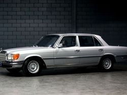 Silber Gebraucht 1977 Mercedes 450 Limousine | 68.900 €