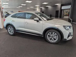 Silber Gebraucht 2023 Audi Q3 Sportback S-Line SUV | 39.800 € (Fairer Preis)
