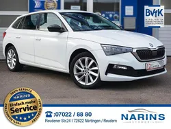 Weiß Gebraucht 2019 Skoda Scala Style Kleinwagen | 16.990 € (Fairer Preis)