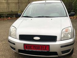 Polarsilber metallic Gebraucht 2004 Ford Fusion Kleinwagen | 2.400 € (Fairer Preis)