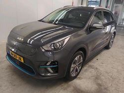 Grau Gebraucht 2021 Kia e-Niro SUV | 17.700 € (Guter Preis)