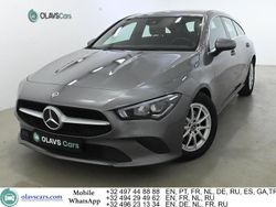 Grau Gebraucht 2021 Mercedes CLA180 Shooting Brake Kombi | 14.399 € (Fairer Preis)