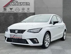 Weiss Neu 2025 Seat Ibiza FR Limousine | 27.490 € (Etwas zu teuer)