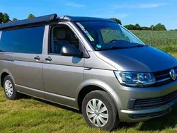 Beige Gebraucht 2016 VW T6 Coast Van | 42.900 €