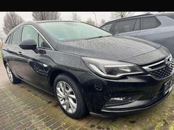 Schwarz Gebraucht 2017 Opel Astra Kombi | 5.200 € (Guter Preis)