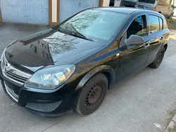 Schwarz Gebraucht 2009 Opel Astra Edition Limousine | 850 € (Guter Preis)