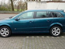 Blau Gebraucht 2007 Opel Astra Limousine | 1.100 € (Superpreis)