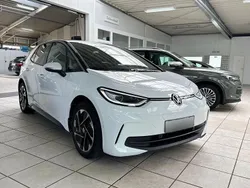 Weiß metallic Gebraucht 2023 VW ID.3 Pro Kleinwagen | 32.400 € (Fairer Preis)