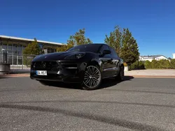 Schwarz Gebraucht 2020 Porsche Macan GTS Chrono SUV | 84.000 €
