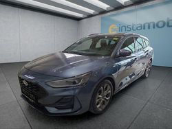 Blau Gebraucht 2023 Ford Focus ST-Line Kombi | 27.199 € (Etwas zu teuer)