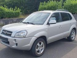 Grau Gebraucht 2008 Hyundai Tucson Style SUV | 3.600 € (Guter Preis)