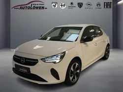 Jade weiss/arktis weiss Gebraucht 2022 Opel Corsa-e Elegance Kleinwagen | 15.990 € (Fairer Preis)