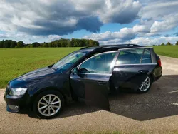Schwarz Gebraucht 2013 Skoda Octavia Elegance Kombi | 7.000 € (Fairer Preis)