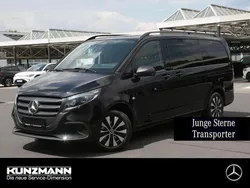 Obsidianschwarz metallic Gebraucht 2024 Mercedes Vito Van / Kleinbus | 58.250 €
