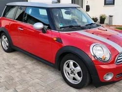 Rot Gebraucht 2008 Mini Cooper Clubman Kombi | 3.950 € (Fairer Preis)