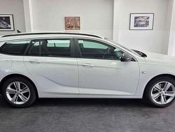 Weiß Gebraucht 2020 Opel Insignia Business Edition Kombi | 10.900 € (Superpreis)