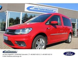 Kirschrot Gebraucht 2017 VW Caddy Trendline Van / Kleinbus | 17.890 € (Fairer Preis)