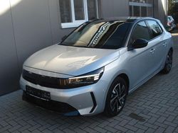 Silber Gebraucht 2024 Opel Corsa Limousine | 17.990 € (Fairer Preis)