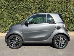 Grau Gebraucht 2021 Smart ForTwo Electric Drive Exclusive Coupé | 14.900 € (Teuer)
