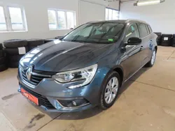 Grau Gebraucht 2018 Renault Mégane GrandTour LIMITED Kombi | 10.900 €